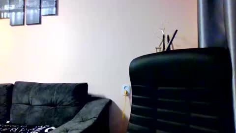 Snapshot of medjik_lool chatting on January 2025 08:31:01 AM Oltereodora-lima online show from January 2025 08:31:01 AM