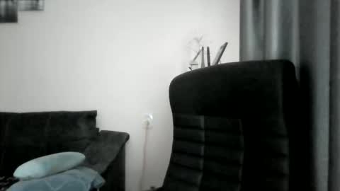 Snapshot of medjik_lool chatting on January 2025 07:29:01 AM Oltereodora-lima online show from January 2025 07:29:01 AM