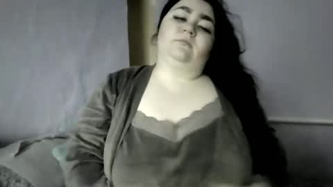 Snapshot of medjik_lool chatting on February 2025 06:46:01 AM Oltereodora-lima online show from February 2025 06:46:01 AM