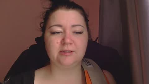 Snapshot of medjik_lool chatting on December 2025 07:15:02 AM Oltereodora-lima online show from December 2025 07:15:02 AM