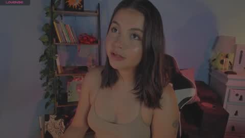 Snapshot of medusa_025 chatting on March 2026 10:27:01 PM Coral online show from March 2026 10:27:01 PM