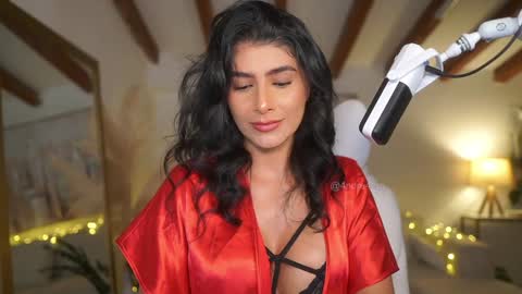 Andrea  online show from January 2025 04:57:02 PM