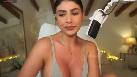 Andrea  online show from March 2025 02:19:02 AM