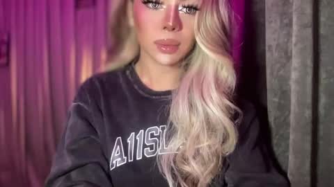 Snapshot of meetmehalfway888 chatting on February 2026 03:42:01 PM GODDESS OF ALL GODDESSES online show from February 2026 03:42:01 PM