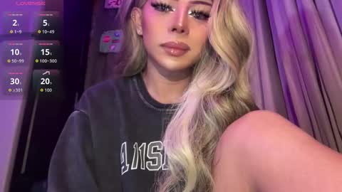 Snapshot of meetmehalfway888 chatting on February 2026 02:15:01 PM GODDESS OF ALL GODDESSES online show from February 2026 02:15:01 PM