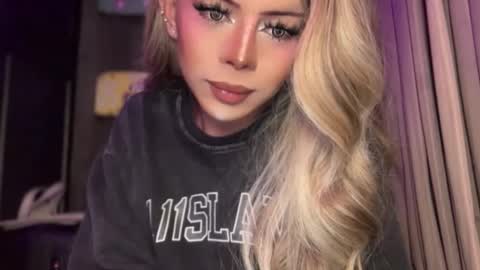 Snapshot of meetmehalfway888 chatting on March 2026 03:06:01 PM GODDESS OF ALL GODDESSES online show from March 2026 03:06:01 PM