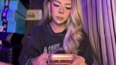 Snapshot of meetmehalfway888 chatting on March 2026 05:01:02 PM GODDESS OF ALL GODDESSES online show from March 2026 05:01:02 PM