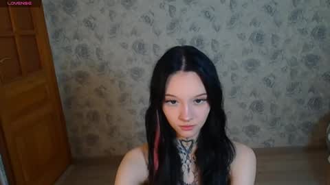 Snapshot of mefwhore chatting on March 2025 07:04:02 AM mefwhOre online show from March 2025 07:04:02 AM