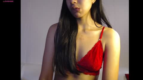 Snapshot of meg4nmiau chatting on January 2025 04:19:01 PM Meg4n Miauuuu online show from January 2025 04:19:01 PM