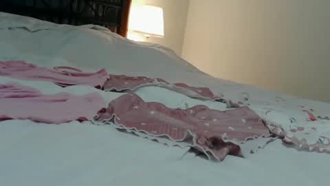 Snapshot of megadon1990 chatting on December 2025 01:43:02 AM megadon1990 online show from December 2025 01:43:02 AM