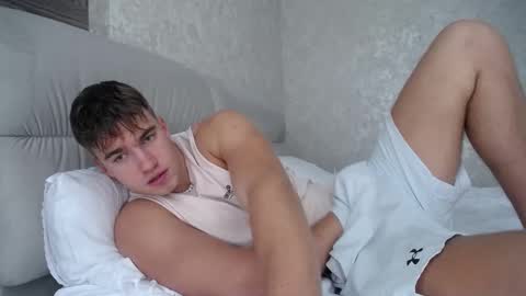 Max online show from October 2025 10:02:01 AM