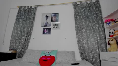 M E G A N online show from January 2026 06:33:02 PM