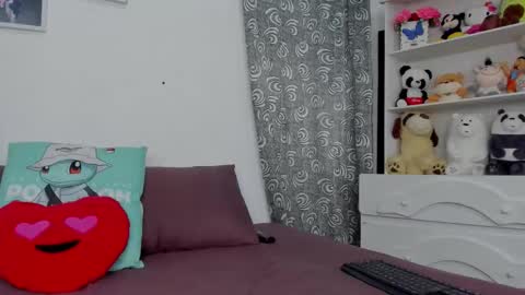 Snapshot of megan_and_clohe chatting on February 2026 04:34:02 PM M E G A N online show from February 2026 04:34:02 PM