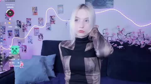 Snapshot of megan_chan chatting on December 2025 07:07:02 PM Megan and Anna online show from December 2025 07:07:02 PM