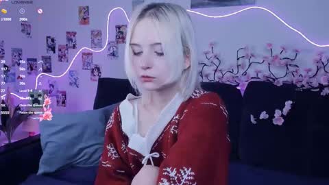 Snapshot of megan_chan chatting on December 2025 07:09:01 PM Megan and Anna online show from December 2025 07:09:01 PM