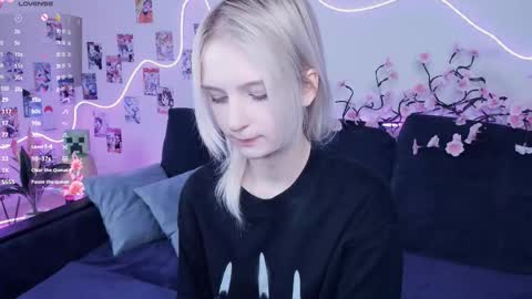 Snapshot of megan_chan chatting on January 2026 05:26:02 PM Megan and Anna online show from January 2026 05:26:02 PM