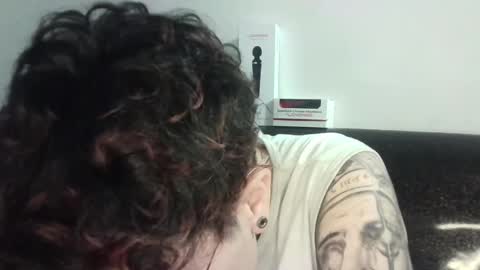 Snapshot of megan_coop3r_ chatting on February 2025 04:58:02 AM Megan and sophi online show from February 2025 04:58:02 AM