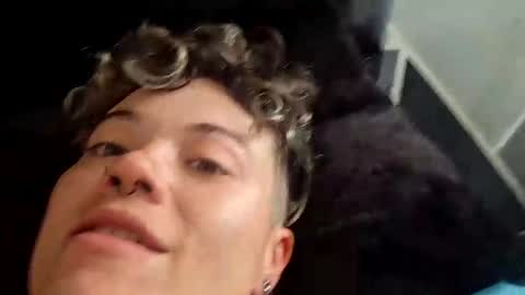 Megan and sophi online show from November 2025 01:31:01 PM