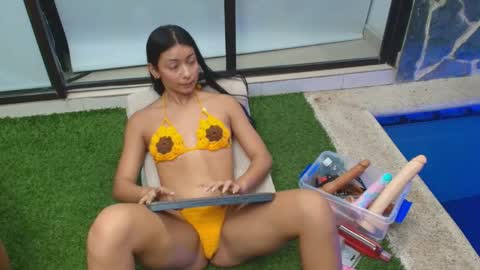 Carolina Paez online show from February 2025 09:22:01 PM