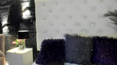     online show from December 2024 11:09:01 AM