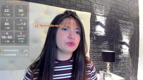     online show from March 2025 05:56:01 PM