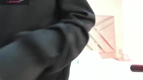     online show from February 2026 12:26:01 PM