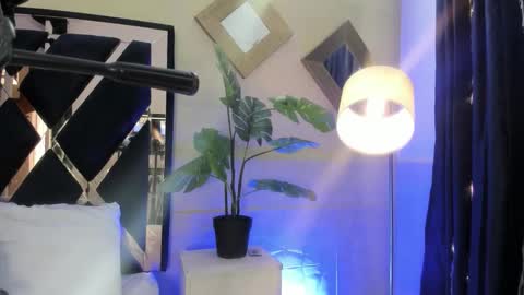 Snapshot of megan_devon chatting on February 2026 01:07:01 PM online show from February 2026 01:07:01 PM