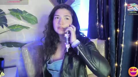 Snapshot of megan_devon chatting on March 2026 11:24:02 AM online show from March 2026 11:24:02 AM