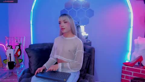 Snapshot of megan_do_santos chatting on January 2025 07:56:02 PM megan do santos online show from January 2025 07:56:02 PM