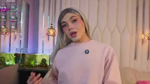 megan do santos online show from May 2026 08:25:01 PM