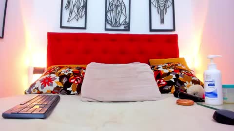 Snapshot of megan_fox_22 chatting on February 2025 10:44:02 PM Megan online show from February 2025 10:44:02 PM