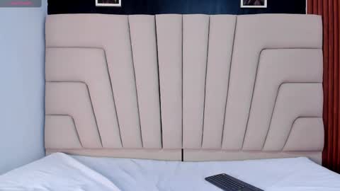 Snapshot of megan_hally chatting on February 2025 05:26:01 PM Megan online show from February 2025 05:26:01 PM