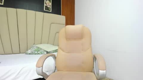 Snapshot of megan_hally chatting on September 2025 03:31:01 AM Megan online show from September 2025 03:31:01 AM