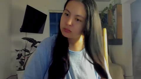 Megan Lu online show from October 2025 06:46:01 AM