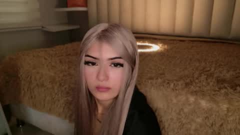     online show from March 2026 01:59:01 PM