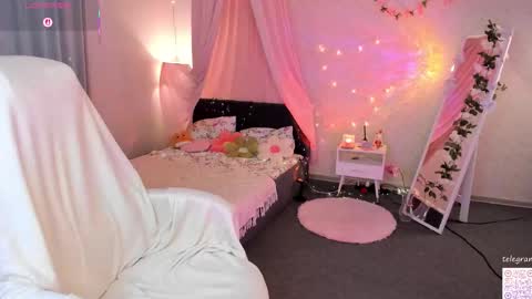 Snapshot of megan_nelson chatting on February 2026 11:16:01 AM Megan Nelson online show from February 2026 11:16:01 AM