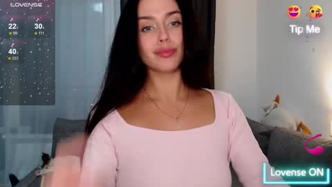 Snapshot of megan_nilson chatting on November 2025 02:06:02 PM Megan online show from November 2025 02:06:02 PM