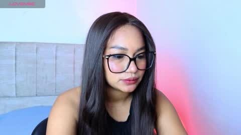 Megan online show from December 2025 03:00:02 AM