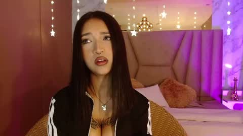 megan_saint online show from June 2026 02:15:01 PM