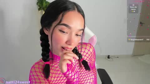 megan sweet online show from April 2026 02:27:02 AM