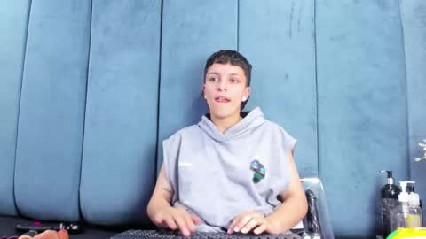 Snapshot of megan_thompsonn_ chatting on February 2026 08:02:02 AM megan_thompsonn_ online show from February 2026 08:02:02 AM