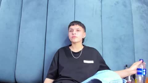 Snapshot of megan_thompsonn_ chatting on February 2026 02:43:01 AM megan_thompsonn_ online show from February 2026 02:43:01 AM