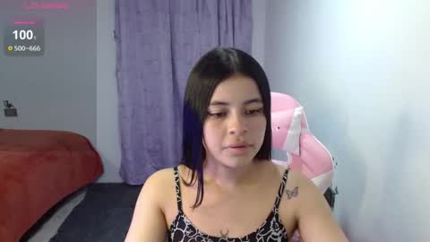 Snapshot of megan_ve chatting on October 2025 02:12:01 AM Carolina online show from October 2025 02:12:01 AM