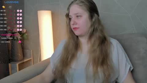 Snapshot of megan_violer chatting on December 2024 03:16:02 PM Megan Mon Fri 1600-2200pm Tue Wen Sat 0900-1600pm online show from December 2024 03:16:02 PM