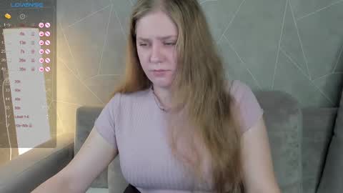 Snapshot of megan_violer chatting on December 2024 03:54:02 PM Megan Mon Fri 1600-2200pm Tue Wen Sat 0900-1600pm online show from December 2024 03:54:02 PM