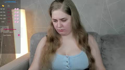 Snapshot of megan_violer chatting on January 2025 03:57:02 PM Megan Mon Fri 1600-2200pm Tue Wen Sat 0900-1600pm online show from January 2025 03:57:02 PM