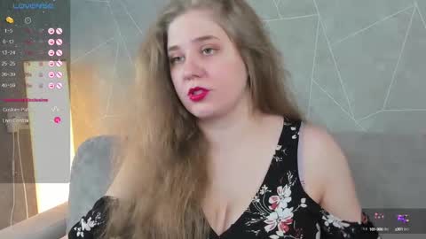 Snapshot of megan_violer chatting on January 2025 03:25:02 PM Megan Mon Fri 1600-2200pm Tue Wen Sat 0900-1600pm online show from January 2025 03:25:02 PM