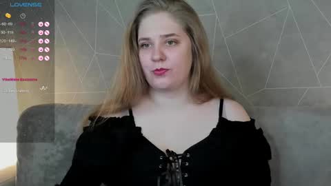 Snapshot of megan_violer chatting on January 2025 03:39:02 PM Megan Mon Fri 1600-2200pm Tue Wen Sat 0900-1600pm online show from January 2025 03:39:02 PM