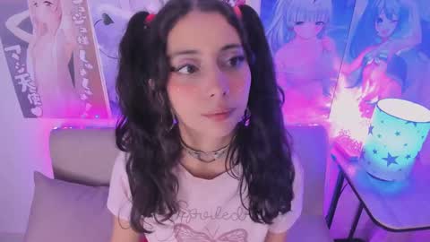 Snapshot of megan_yagami chatting on December 2024 07:40:01 AM Megan online show from December 2024 07:40:01 AM