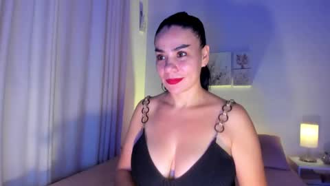 Snapshot of megandupont chatting on December 2024 11:51:01 PM Megan M online show from December 2024 11:51:01 PM
